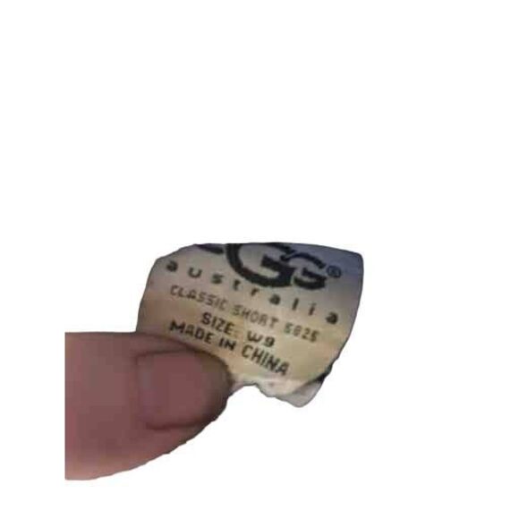 Lilac classic ugg short boot - Picture 5 of 5